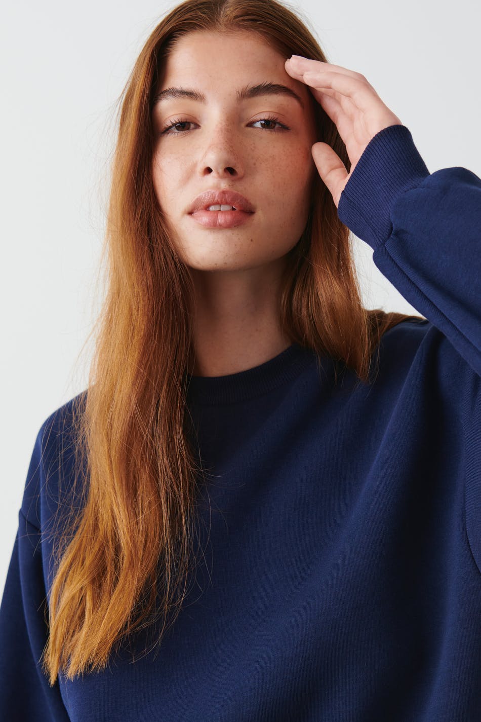 Läs mer om Gina Tricot - Basic sweater - collegetröjor - Blue - XL - Female