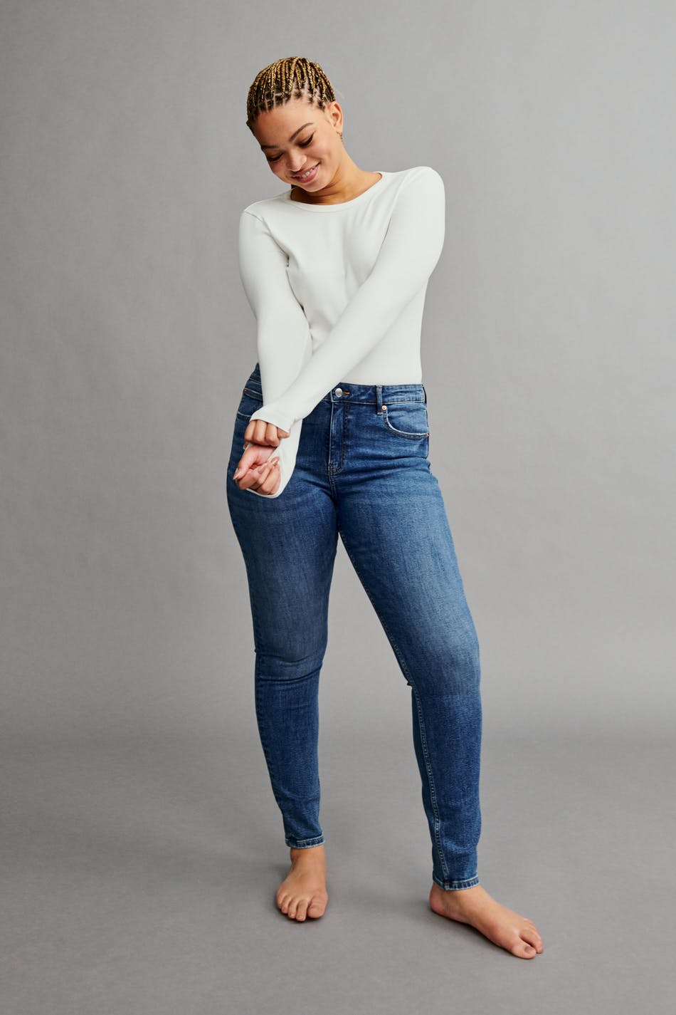 Läs mer om Mid waist skinny jeans