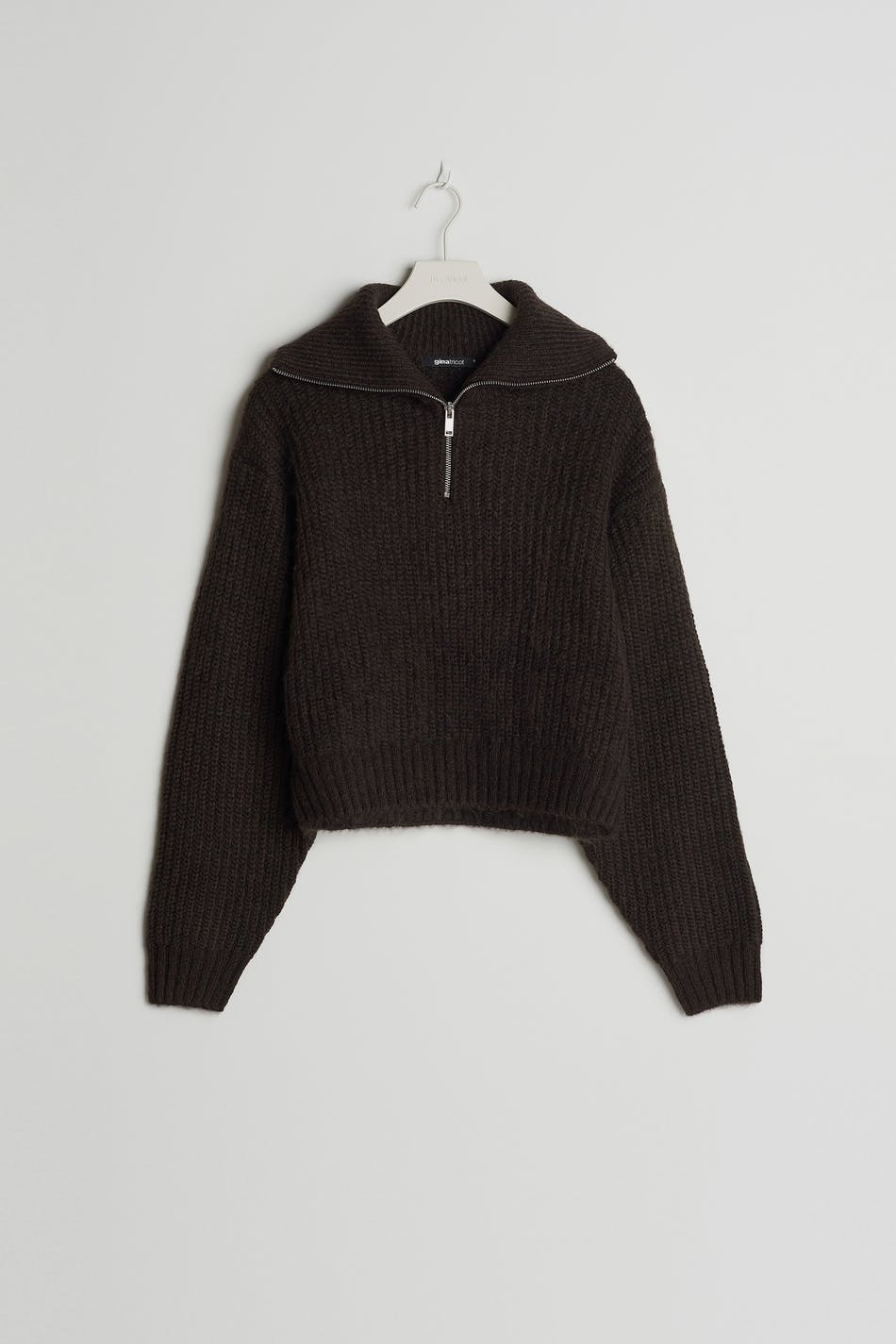 Leslie petite knitted sweater