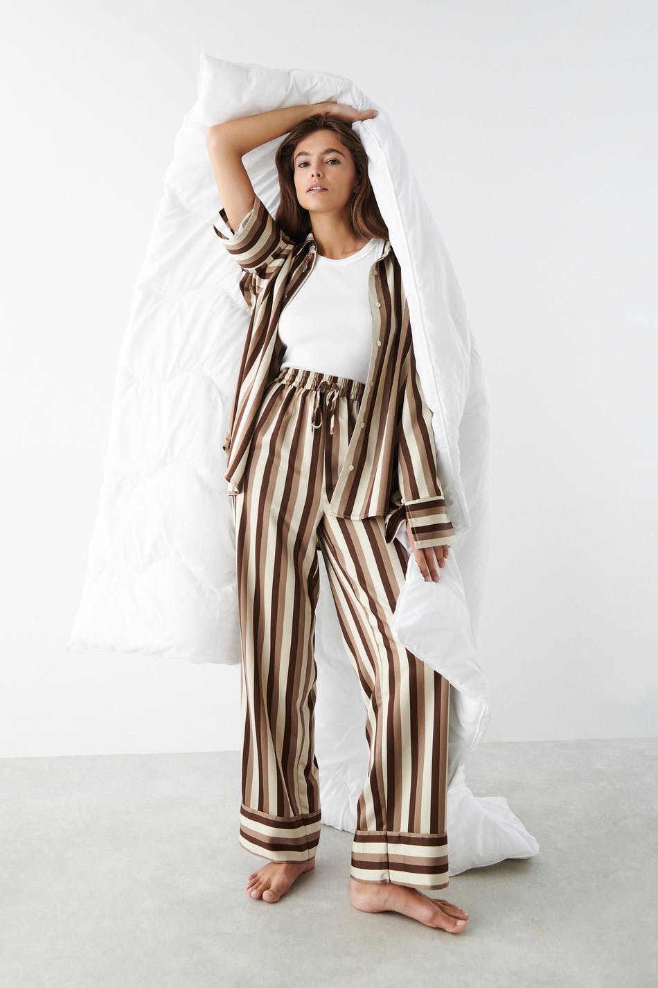Gina Tricot - Hanna Oversized Trousers - Pyjamas - Braun - S - Damen