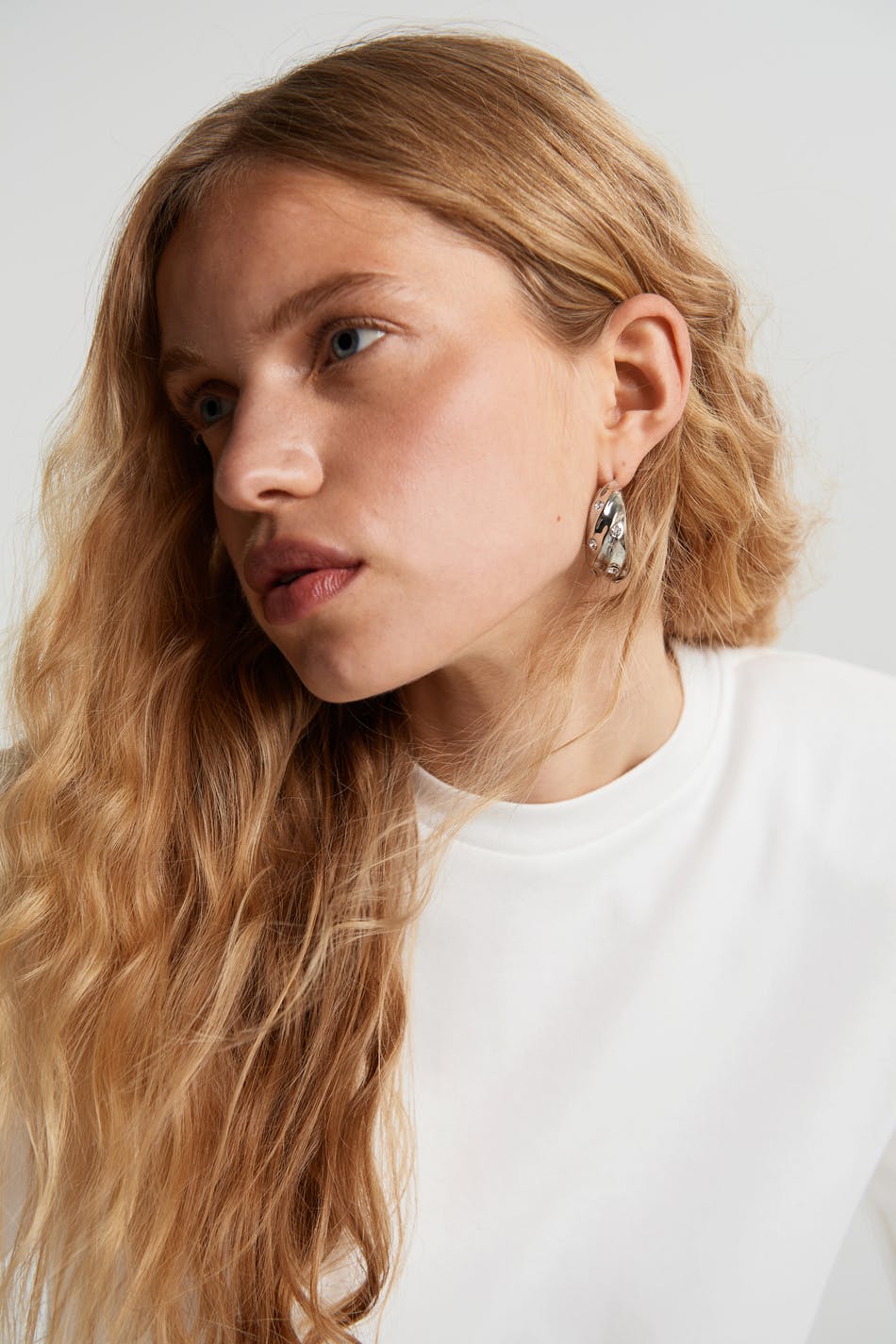Moshi earrings
