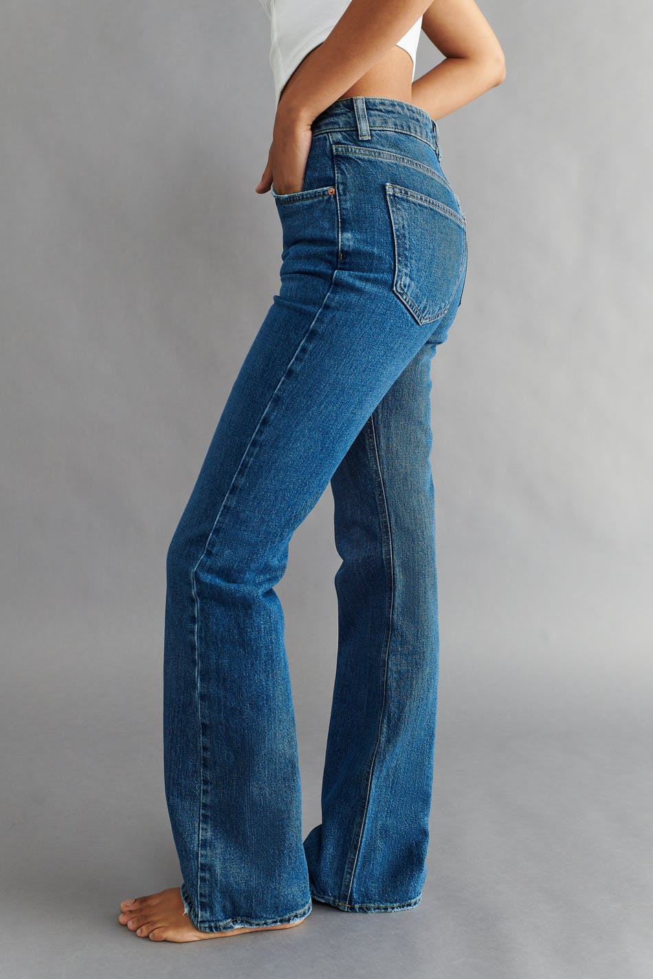 Full length flare jeans - Blue - Women - Gina Tricot