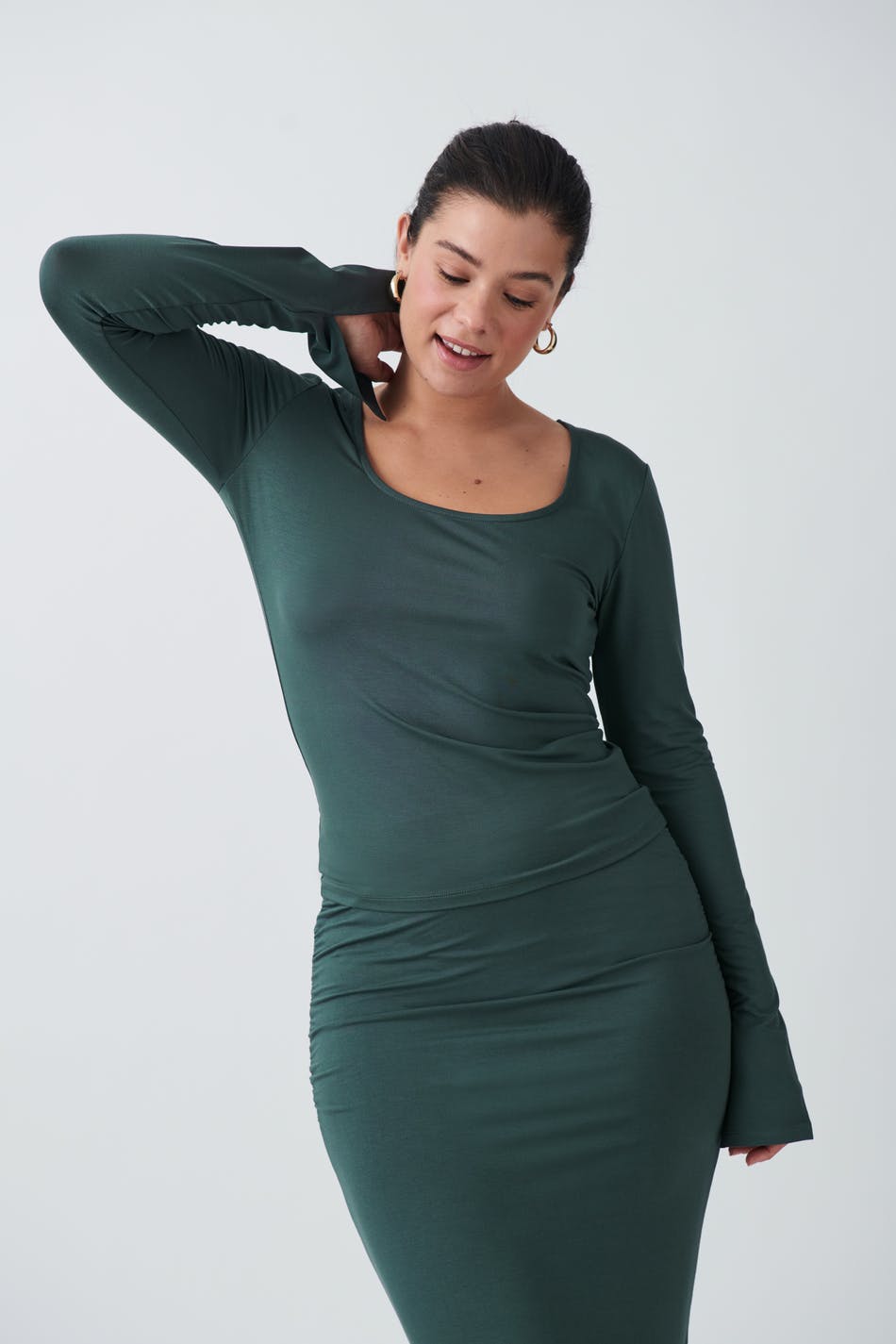 Läs mer om Gina Tricot - Soft touch jersey top - långärmade toppar - Green - XXS - Female