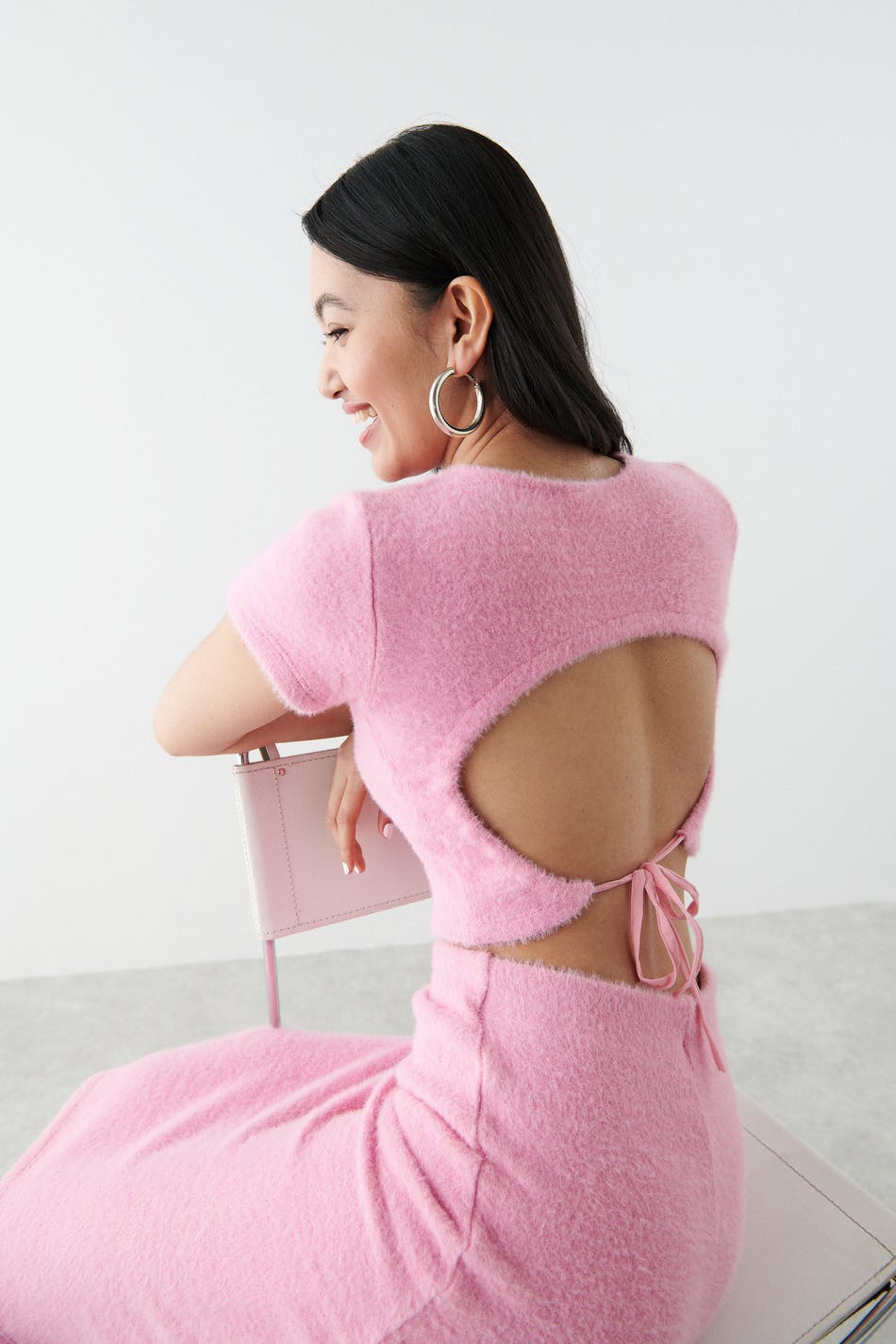 Fluffy backless top