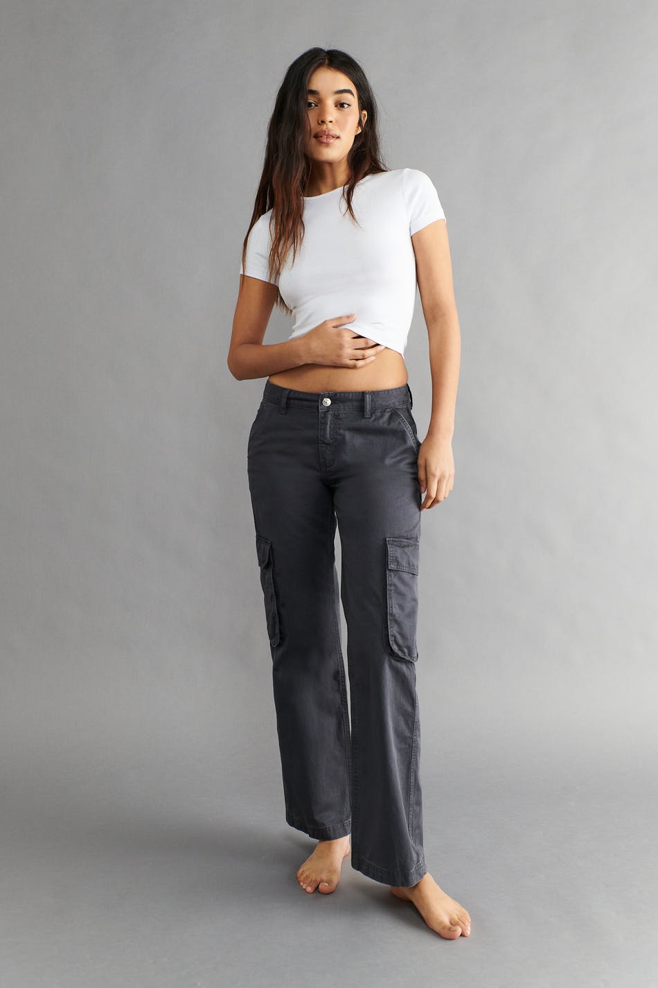 Low-waisted cargo trousers - Dark greige - Ladies | H&M IN