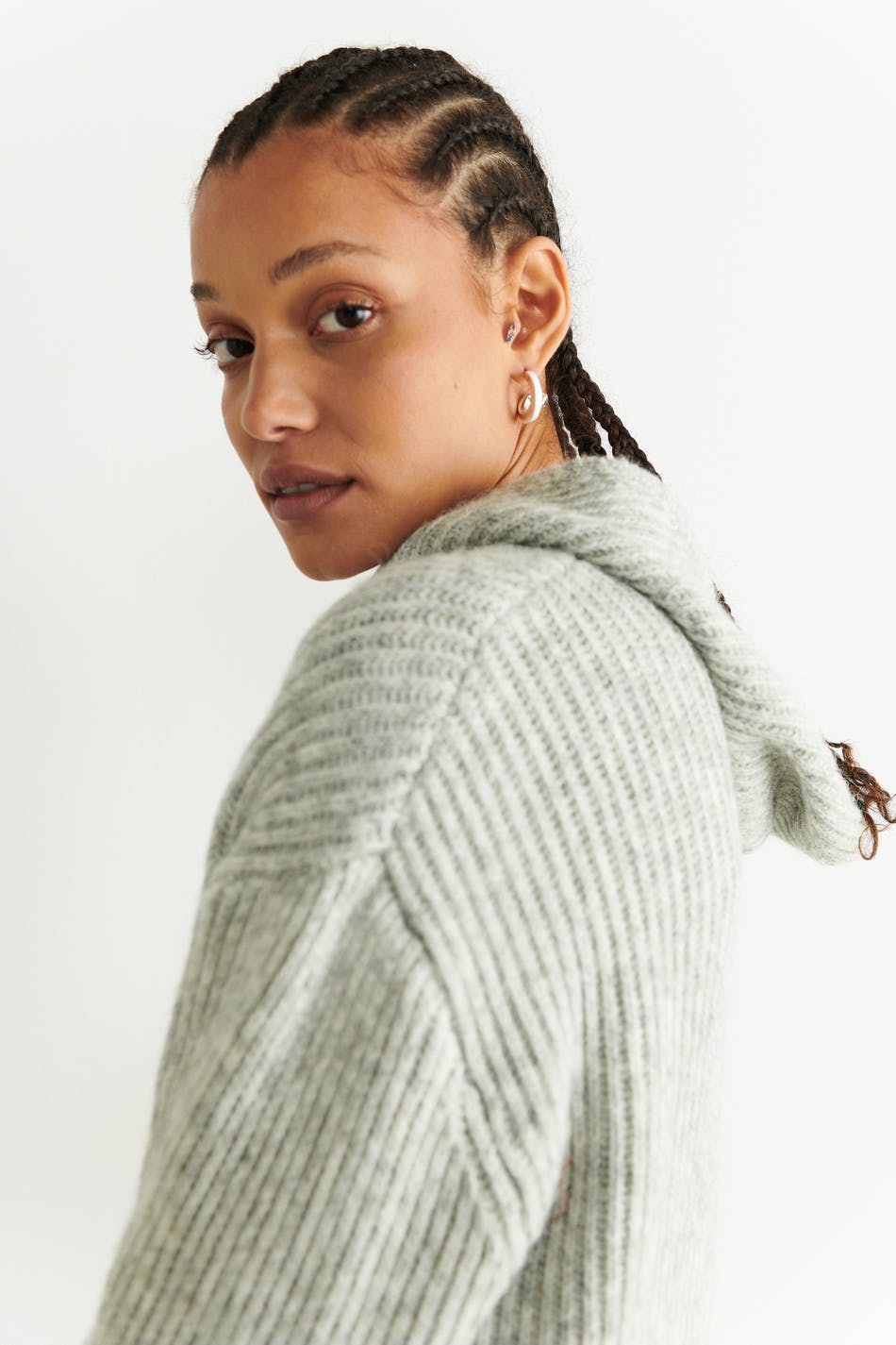 Siv knitted hoodie - Grey - Women - Gina Tricot