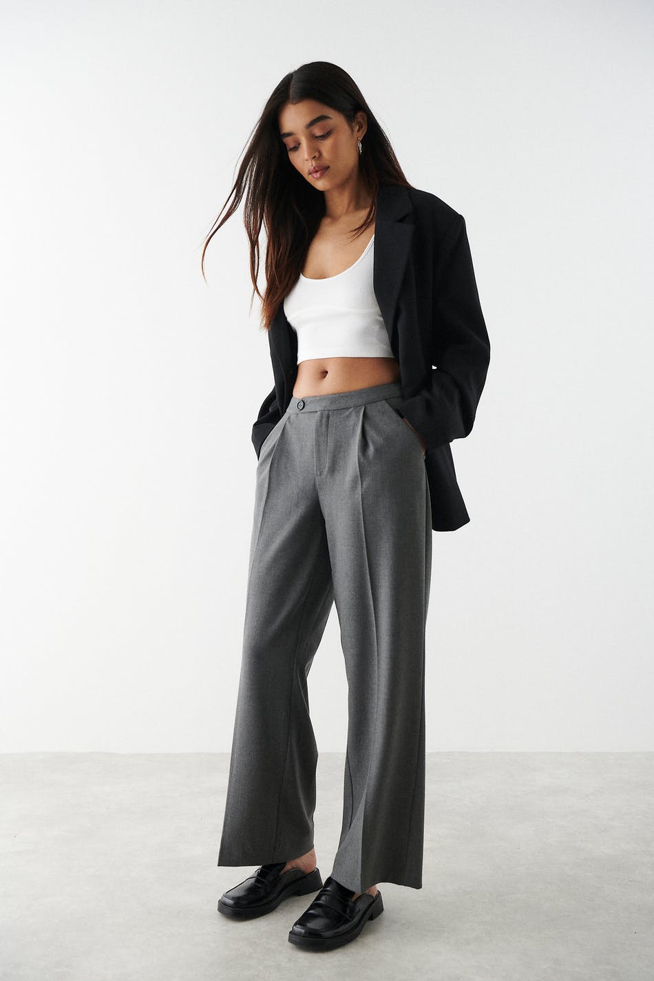 Buy Nelly Low Waist Straight Leg Pants - Black | Nelly.com