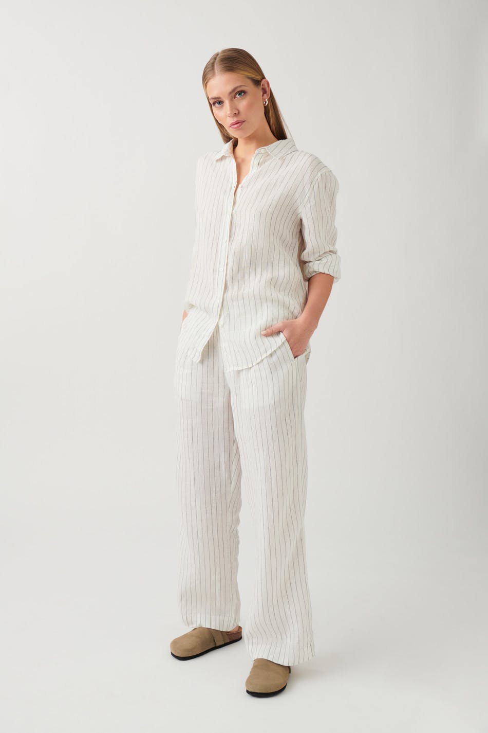 Gina Tricot - Linen trousers - linnebyxor - White - S - Female