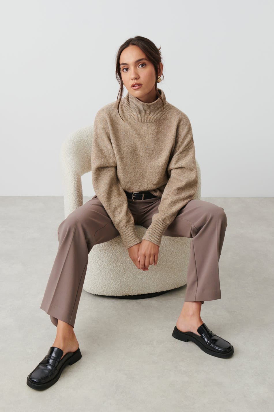 Gina Tricot - Funnel neck knit sweater - stickade tröjor - Beige - XS - Female