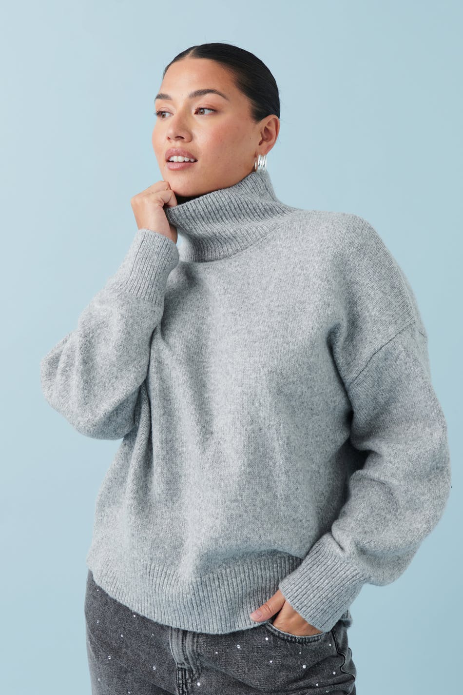 Läs mer om Gina Tricot - Funnel neck knit sweater - stickade tröjor - Grey - XL - Female