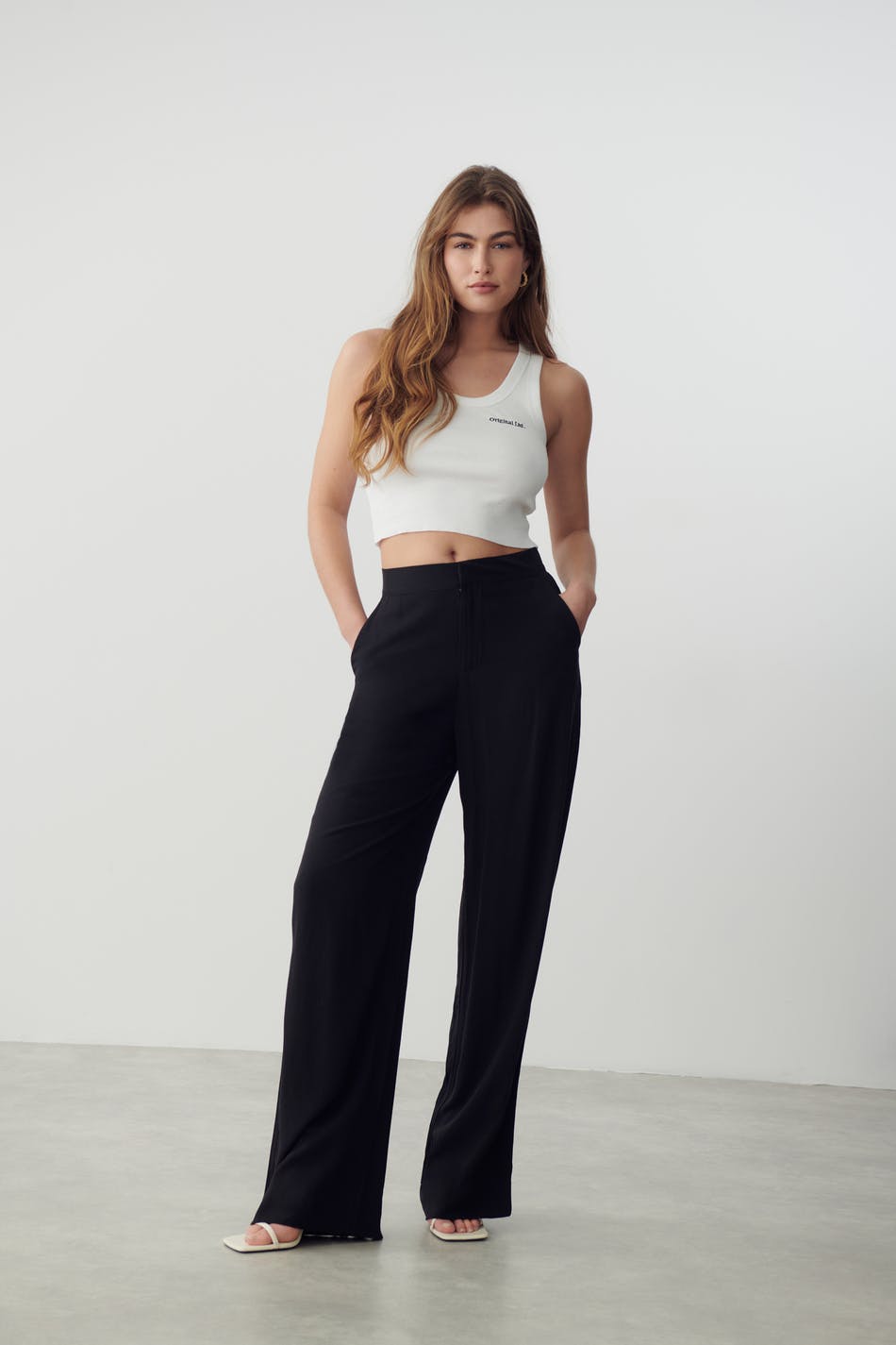 Lindy trousers - Gina Tricot