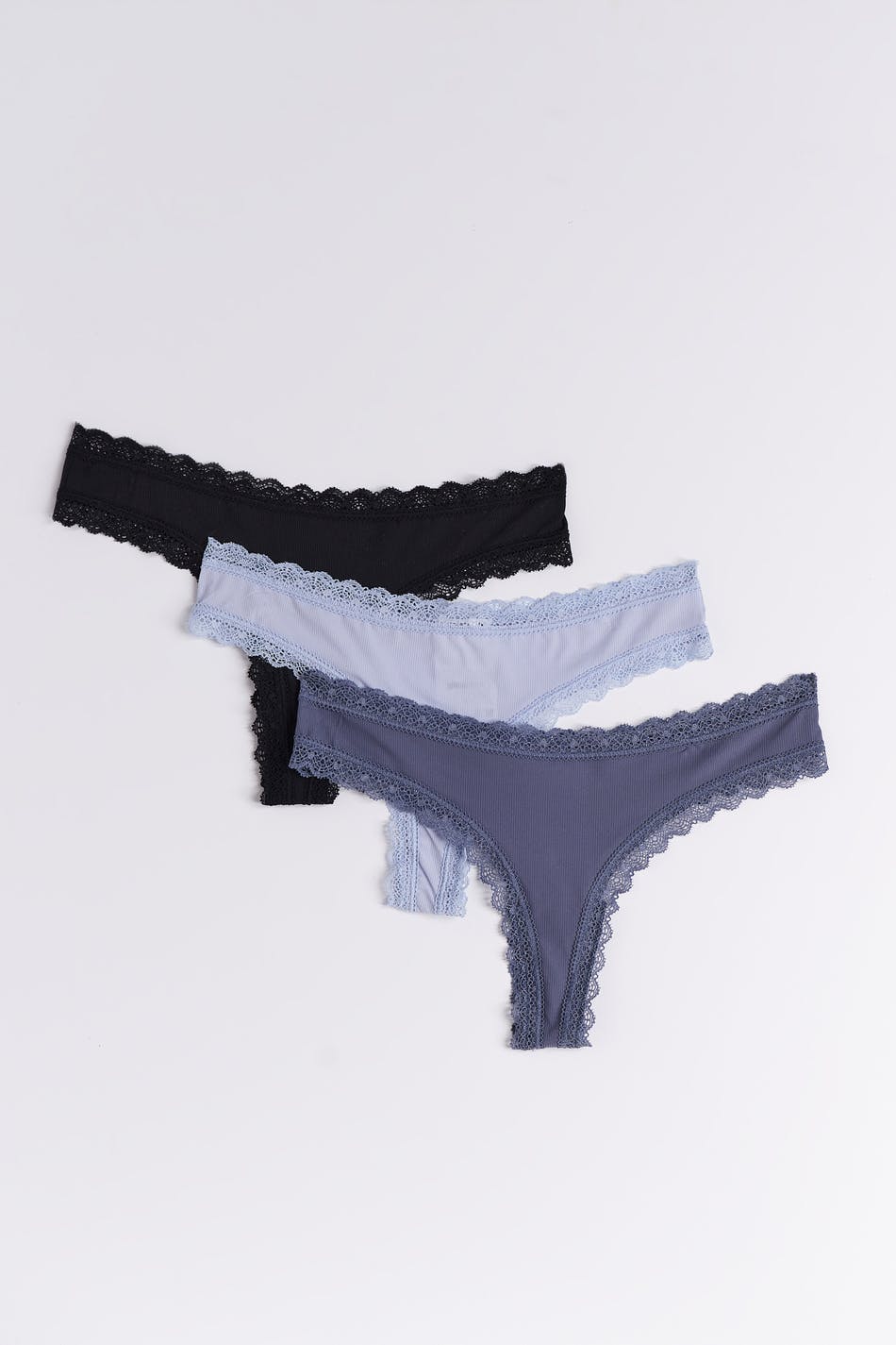 3-pack lace thongs (3084422)