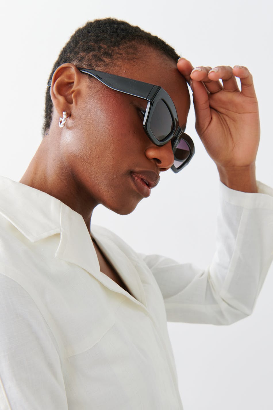 Läs mer om Gina Tricot - Chunky cateye sunglasses - solglasögon - Black - ONESIZE - Female