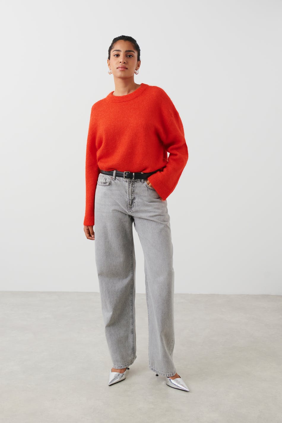 Läs mer om Gina Tricot - Crew neck knitted sweater - stickade tröjor - Red - M - Female