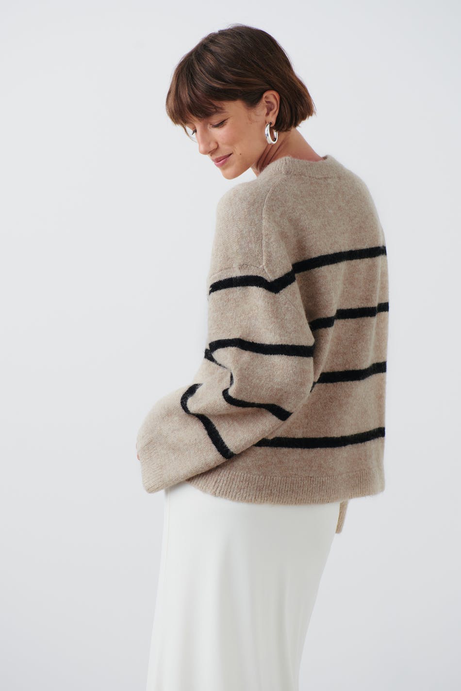 Gina Tricot - Crew neck knitted sweater - stickade tröjor - Beige - XL - Female