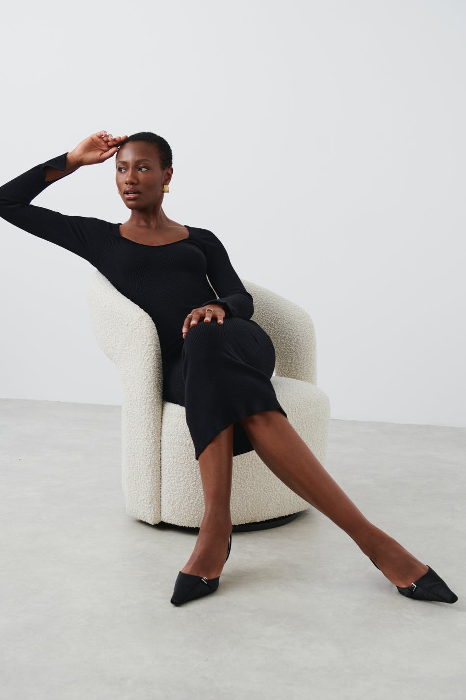 Läs mer om Gina Tricot - Knitted midi dress - stickade klänningar - Black - XL - Female