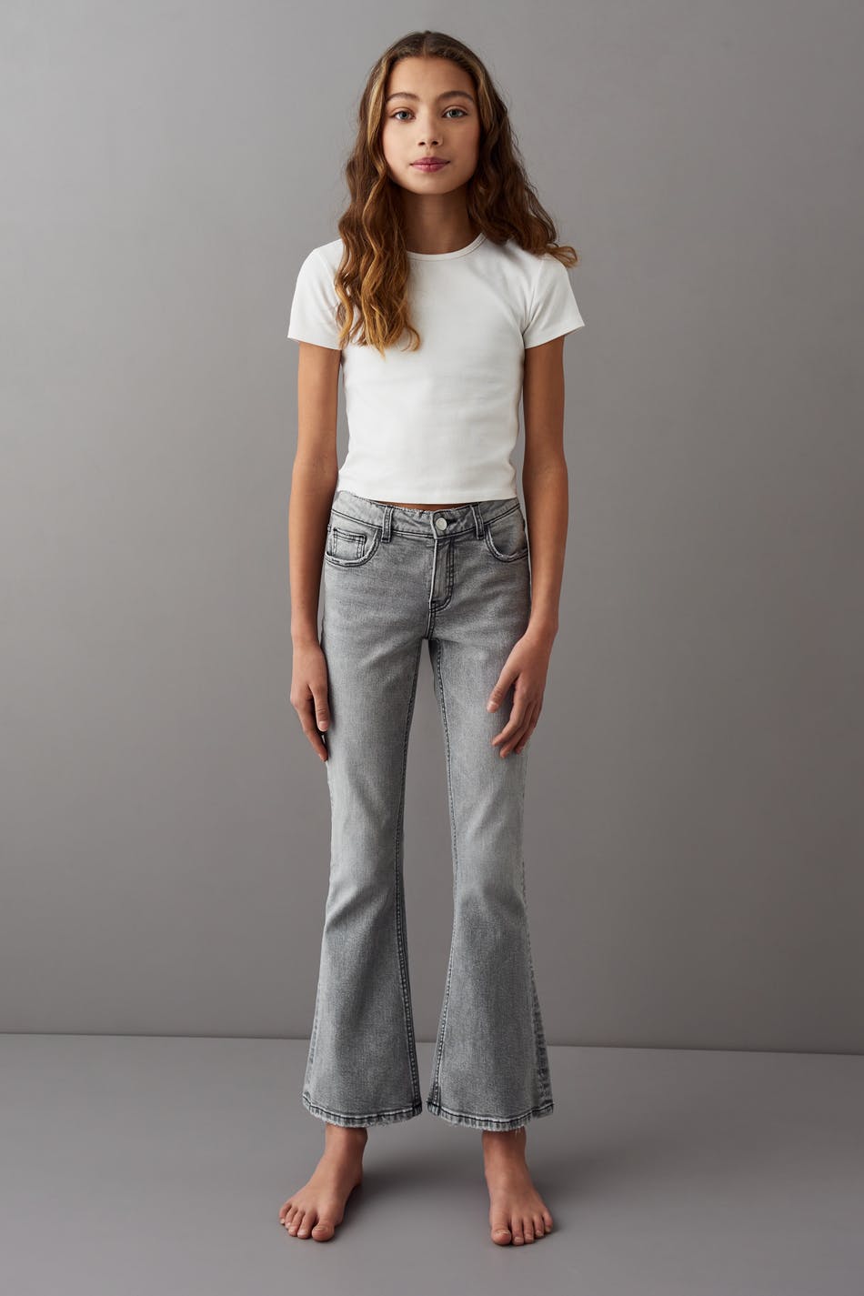 Läs mer om Gina Tricot - Bootcut jeans - bootcut - Grey - 146 - Female
