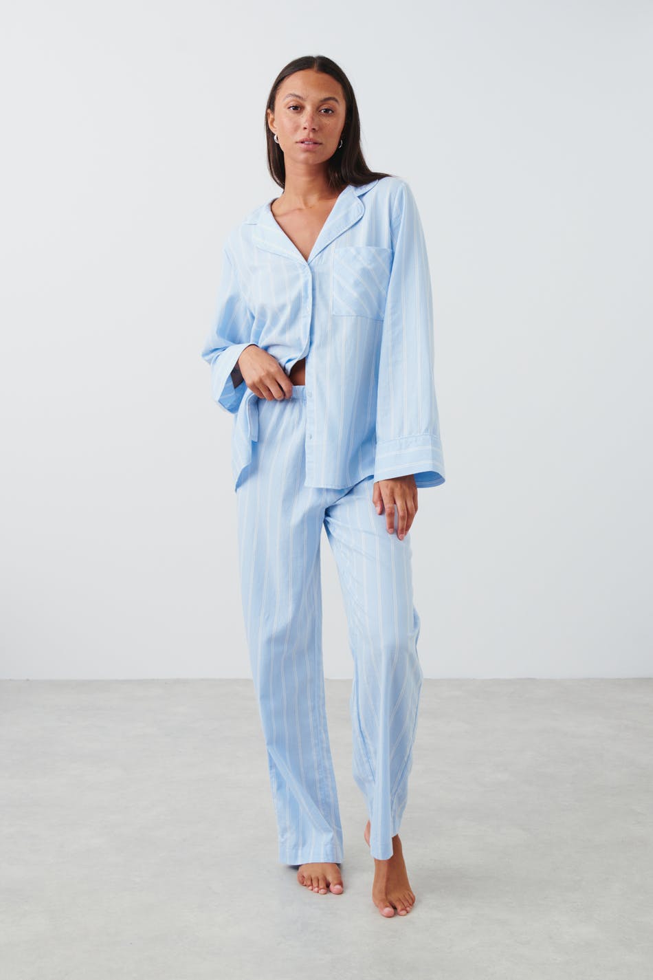 Läs mer om Gina Tricot - Flannel pyjamas trousers - pyjamas - Blue - S - Female