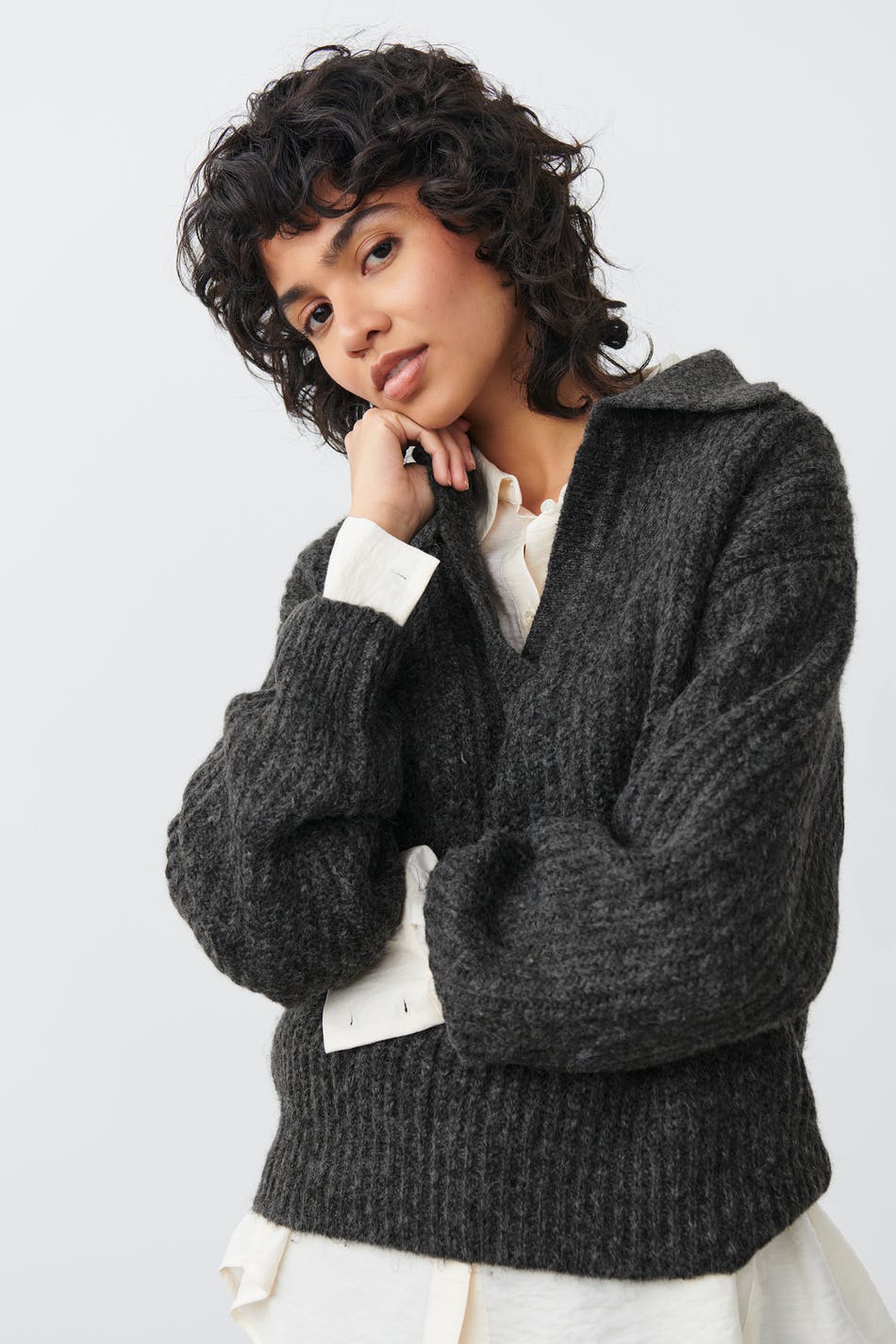 Läs mer om Gina Tricot - Collar knitted sweater - stickade tröjor - Grey - XL - Female