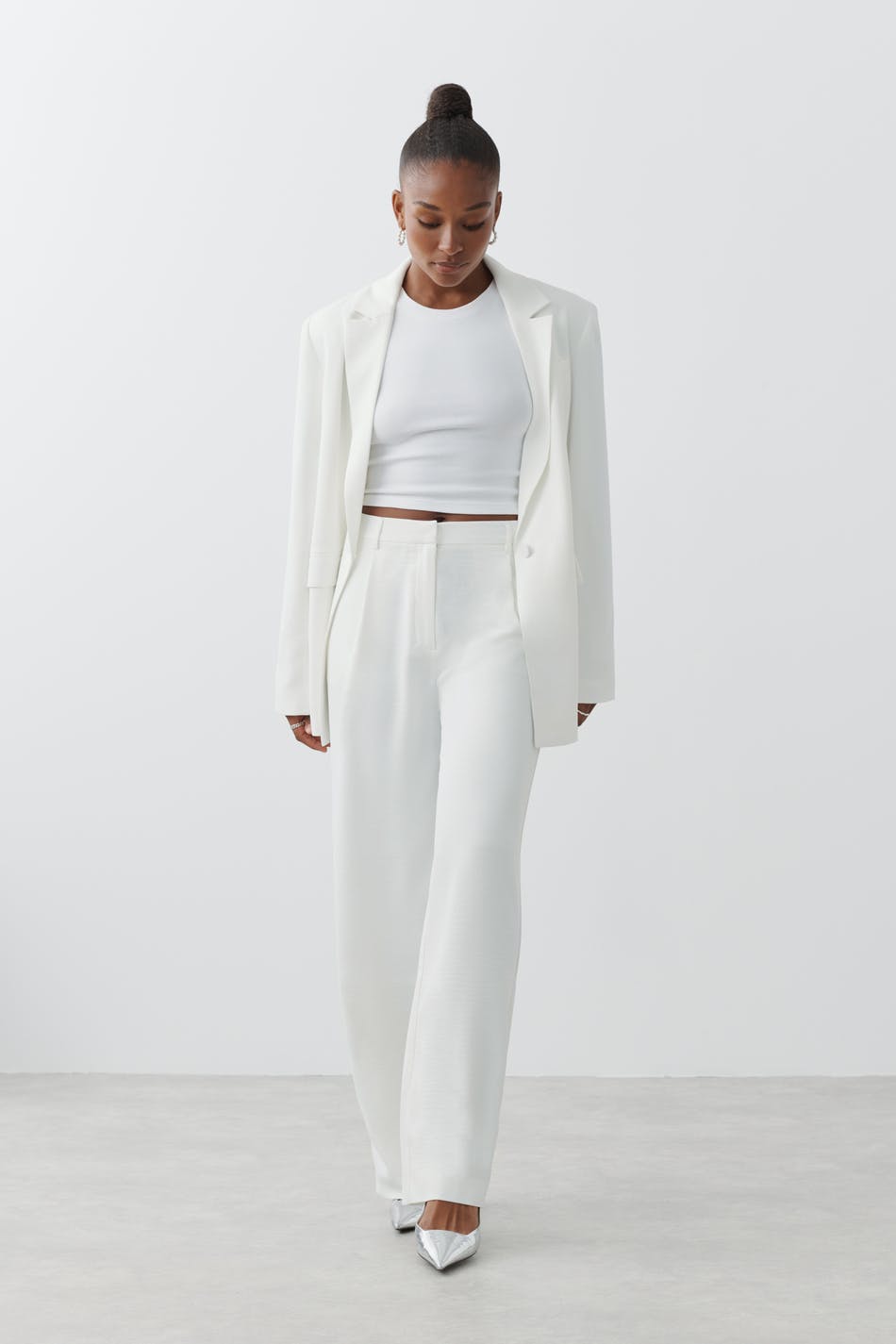 Gina Tricot - Wideleg trousers - kostymbyxor - White - 40 - Female