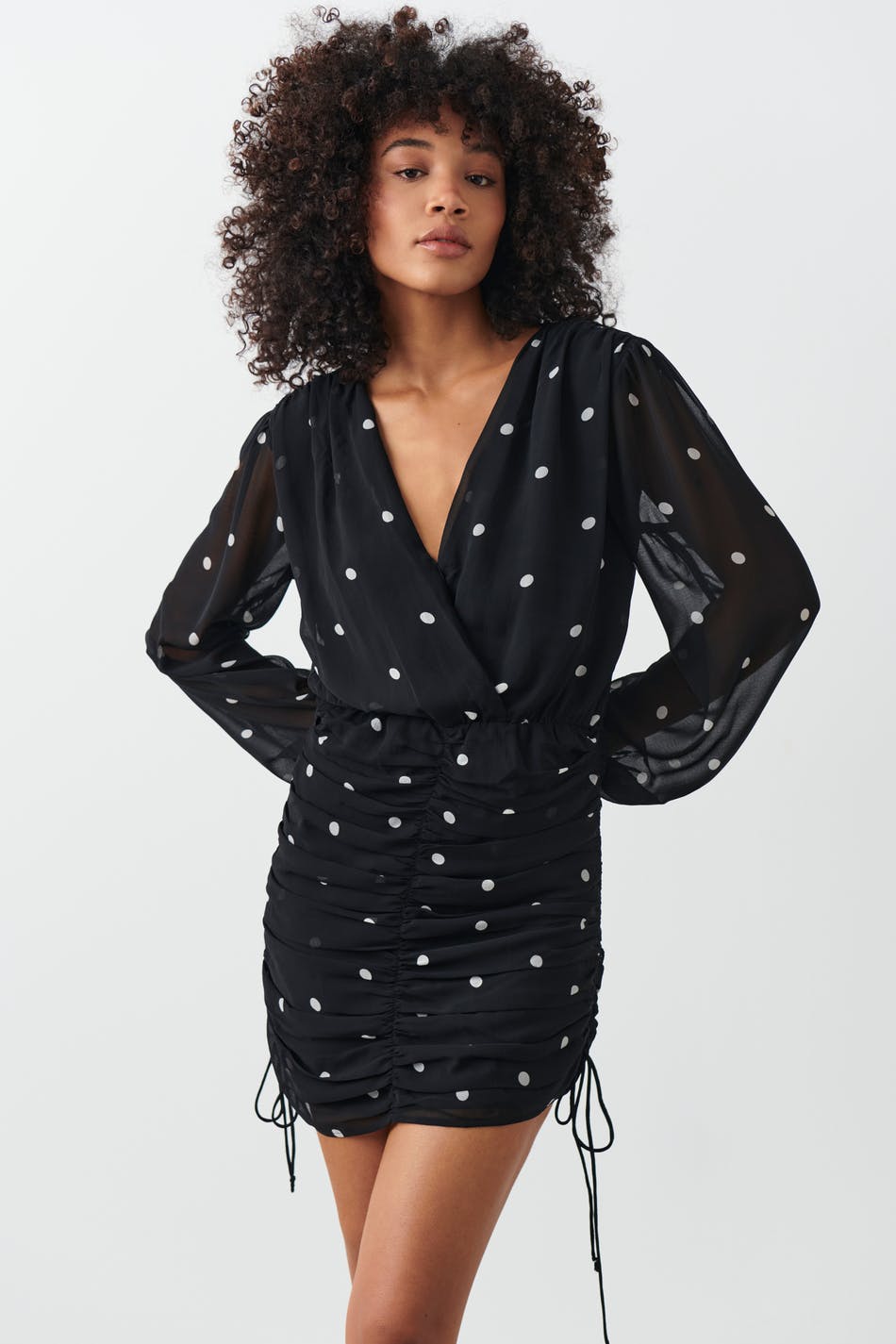 Gina Tricot - Chiffon dress - miniklänningar - Black - XL - Female