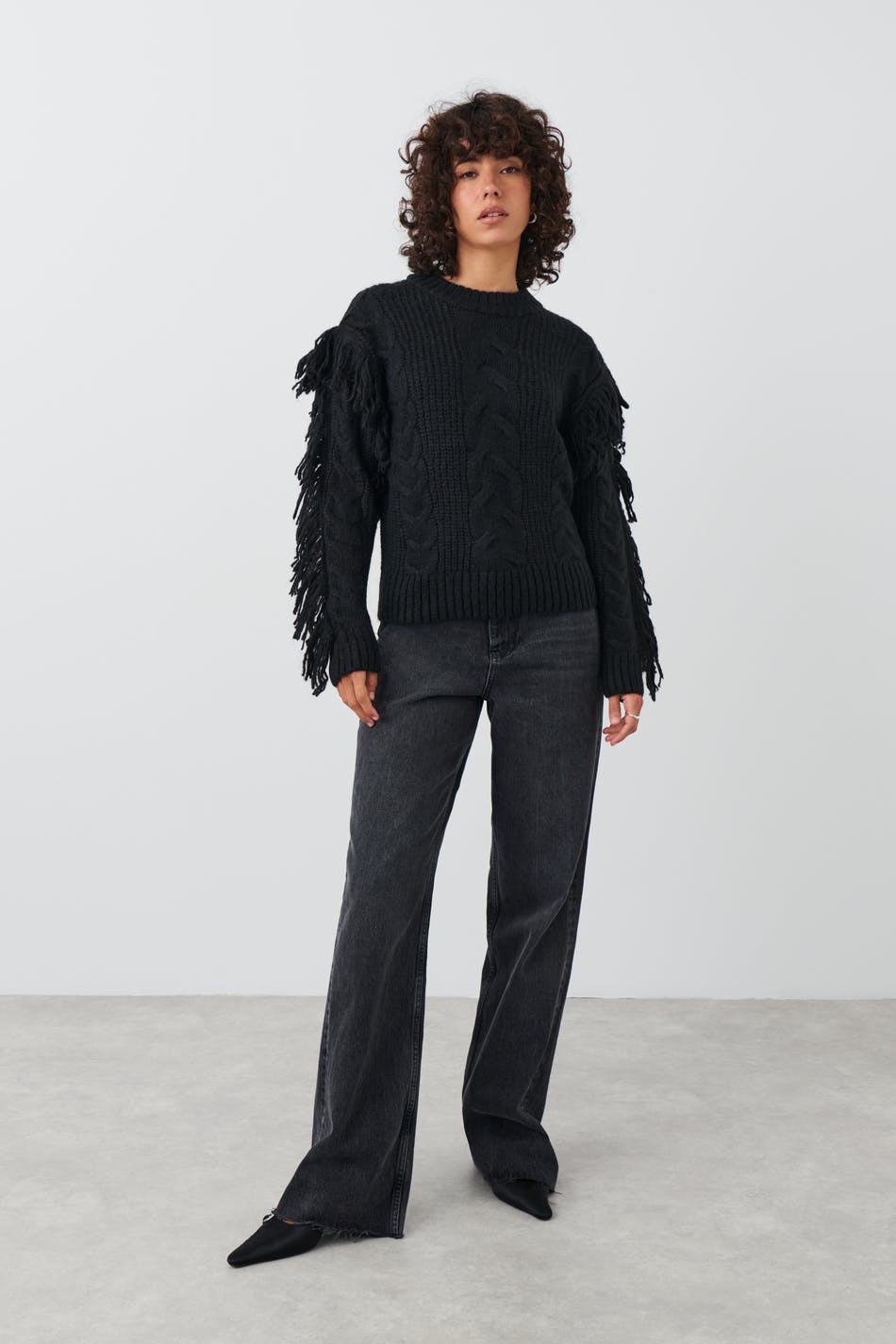 Black fringe 2025 sweater women's