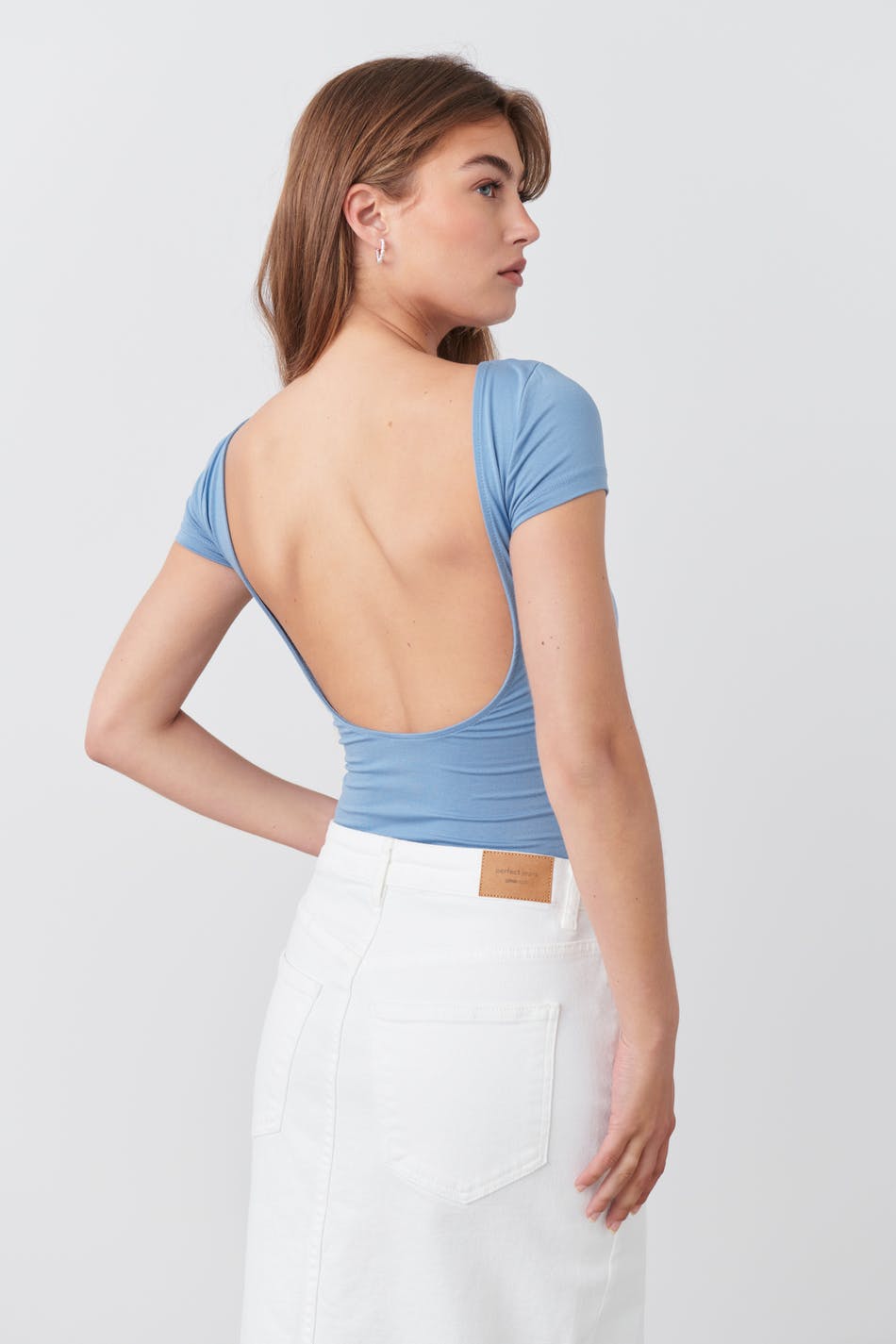 Soft touch low back top - Blue - Women - Gina Tricot
