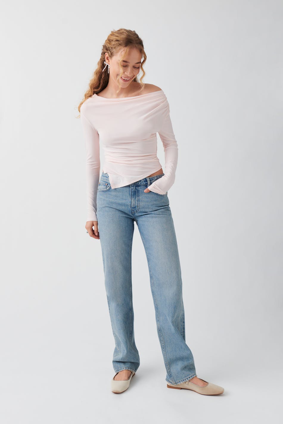 Low straight jeans - Blue - Women - Gina Tricot
