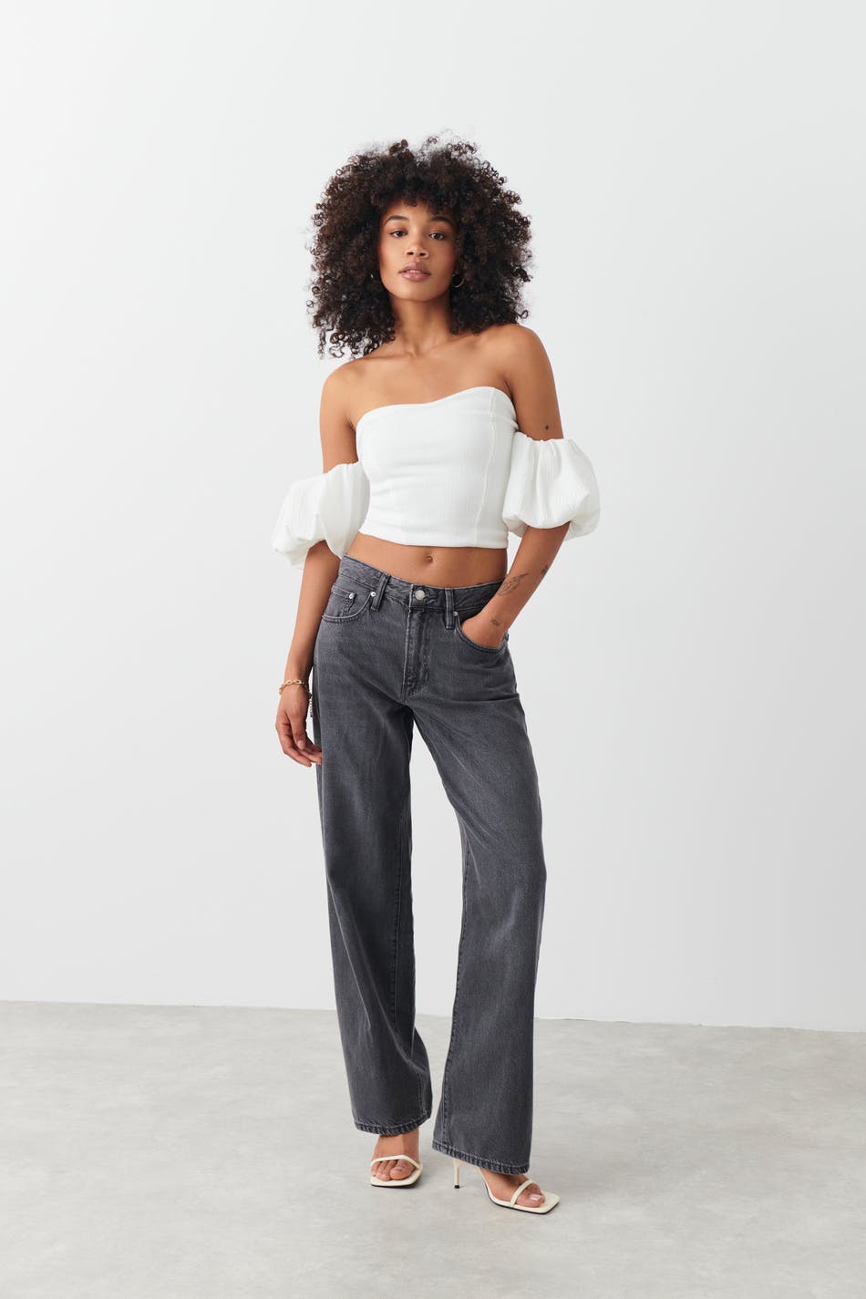 Fluffy off shoulder top - White - Women - Gina Tricot