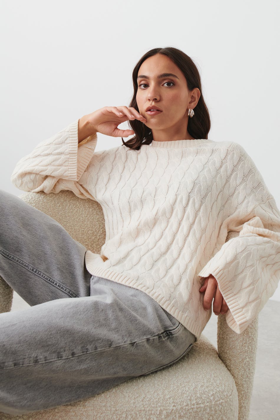 Gina Tricot - Knitted cable sweater - stickade tröjor - White - S - Female