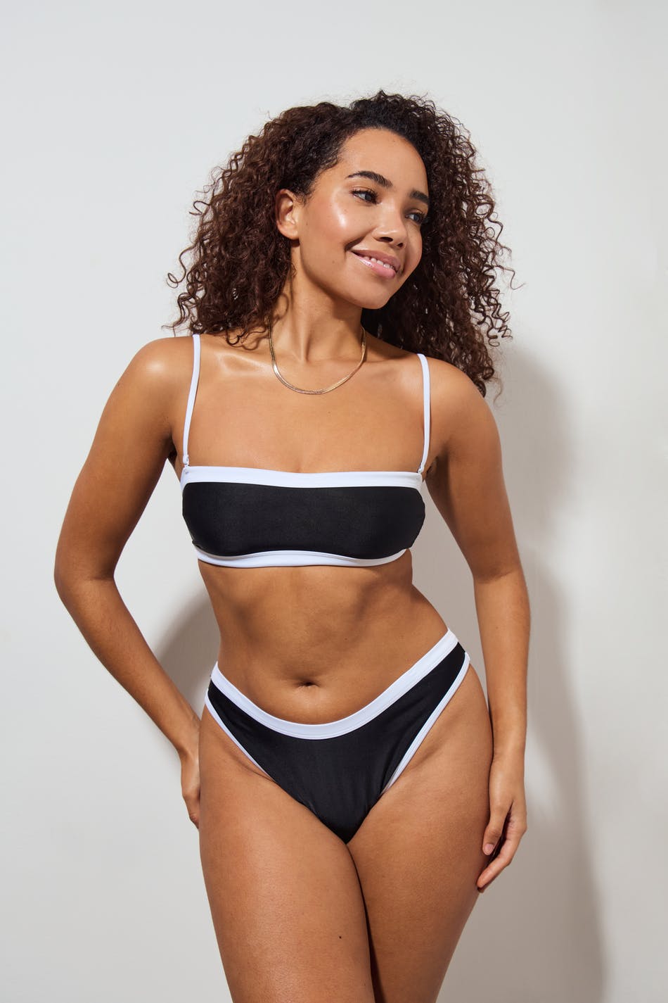  Gina Tricot- Contrast bikini brazilian - Bikini- Black - M- Female