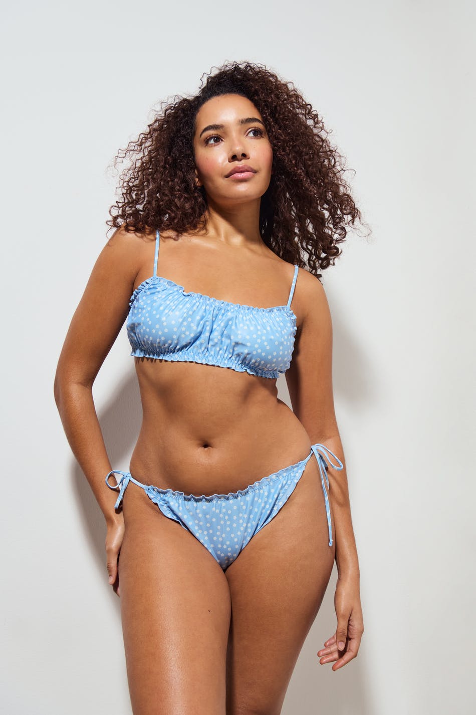  Gina Tricot- Soft flounce bikini brief - Bikini- Blue - XL- Female