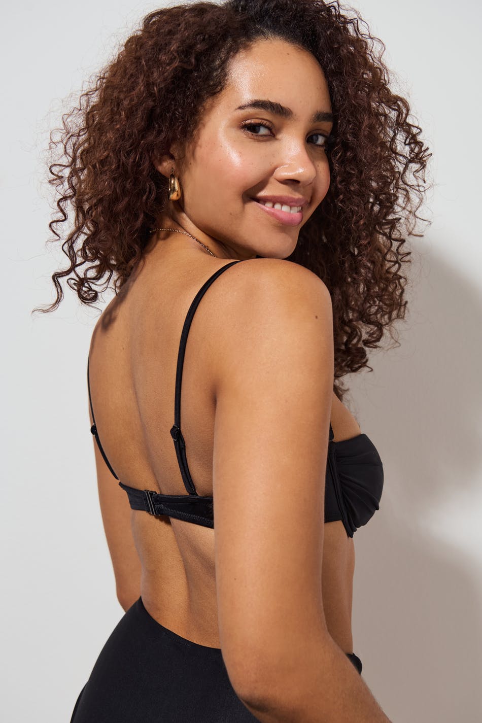  Gina Tricot- Ruched bikini bra - Bikini- Black - L- Female