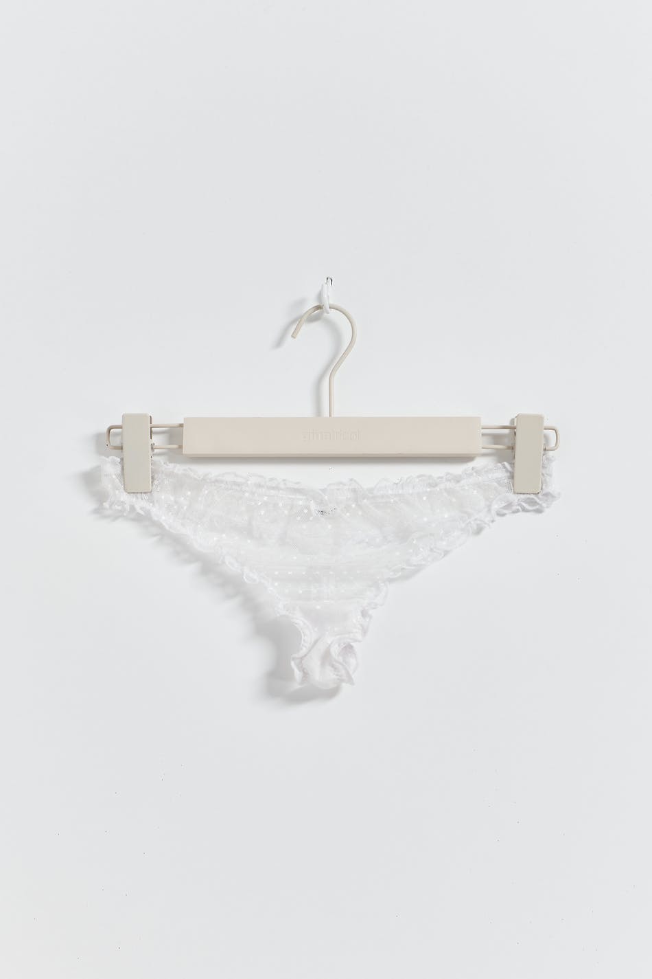 Lace string - White - Women - Gina Tricot