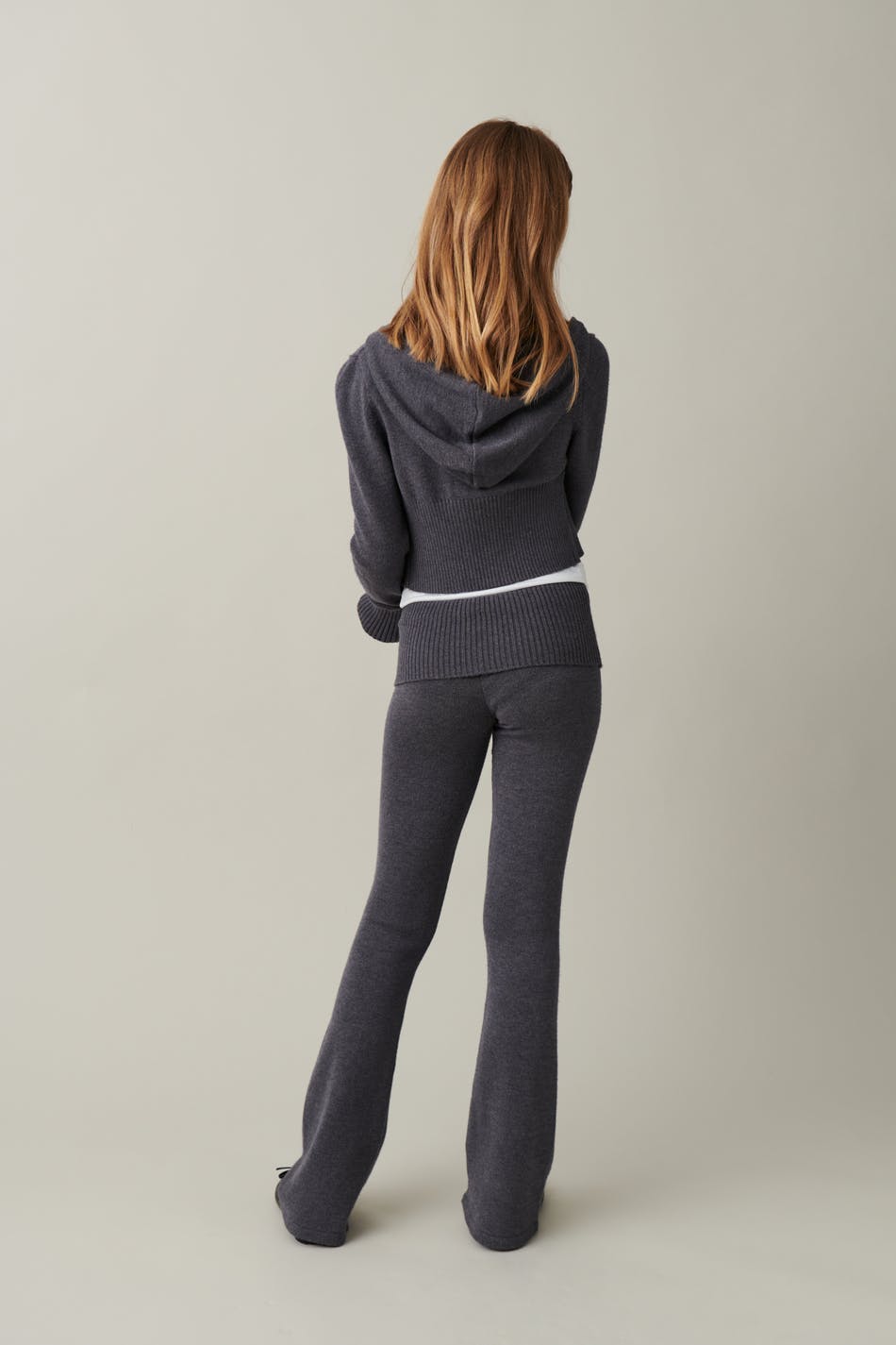 Knitted yoga pants - Grå - Gina Tricot