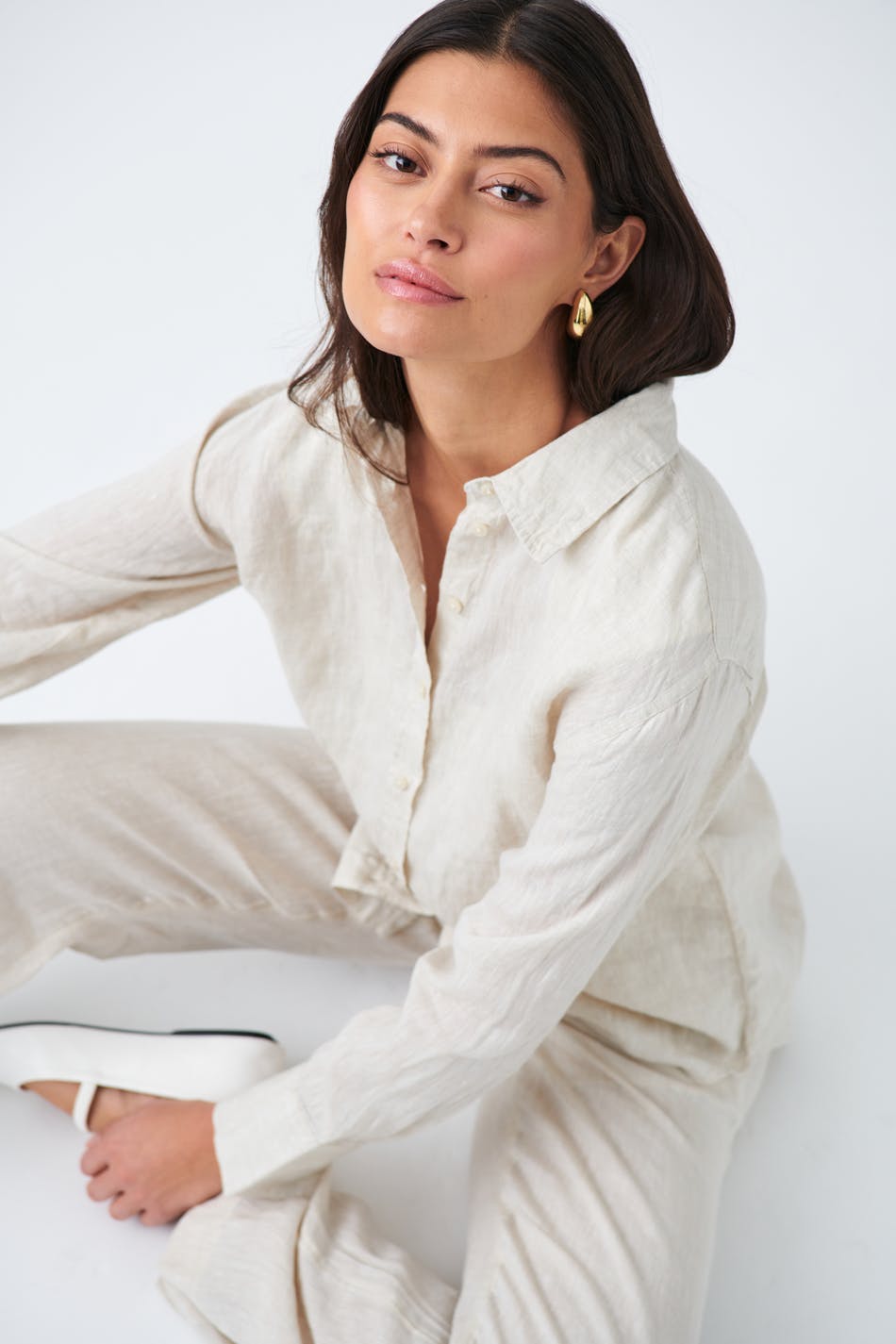 Gina Tricot - Linen shirt - linneskjortor - Beige - M - Female