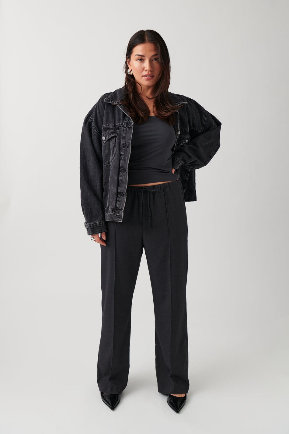 Gina Tricot Trousers - black/black - Zalando.de