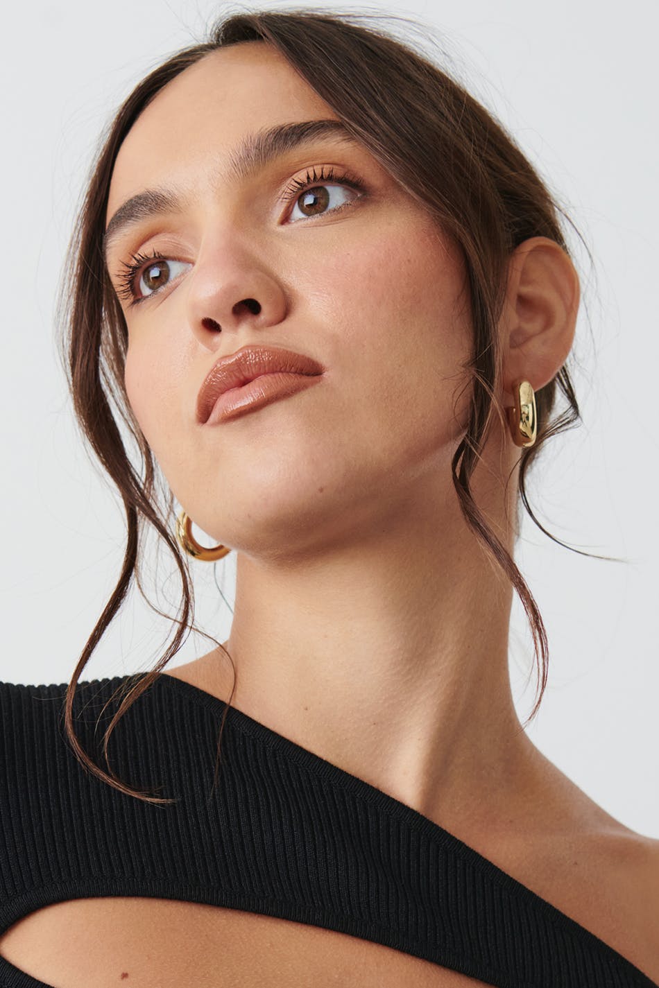 Läs mer om Gina Tricot - Superchunky hoops earrings - örhängen - Gold - ONESIZE - Female