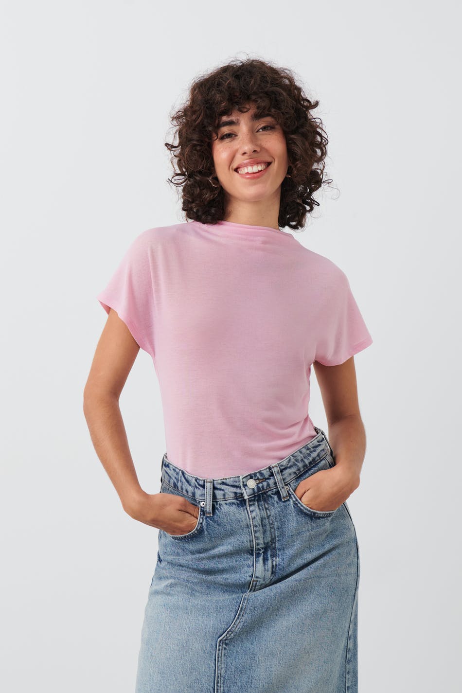 Läs mer om Gina Tricot - Funnel neck top - t-shirts - Pink - S - Female