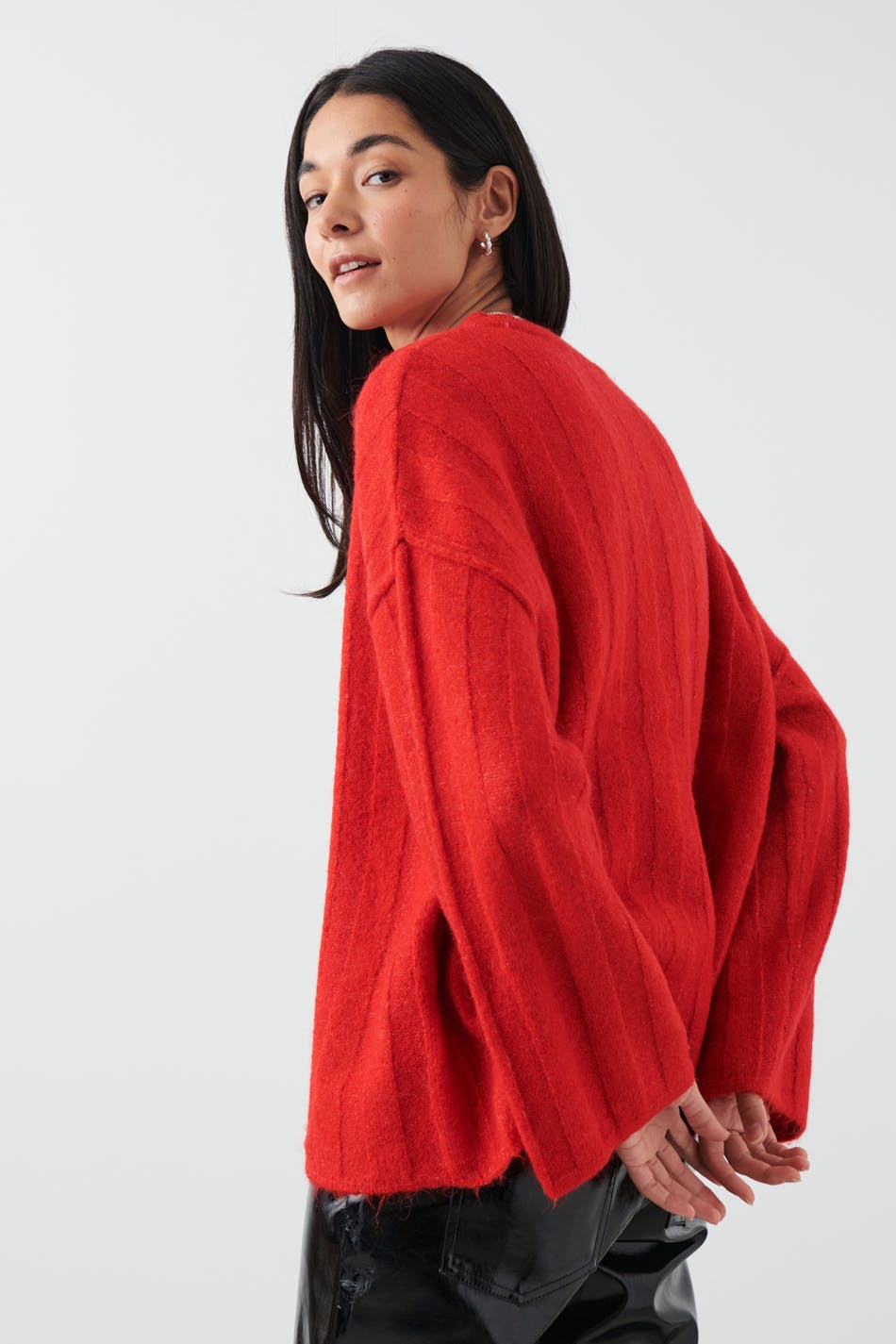 Wide rib knitted sweater - Red - Women - Gina Tricot