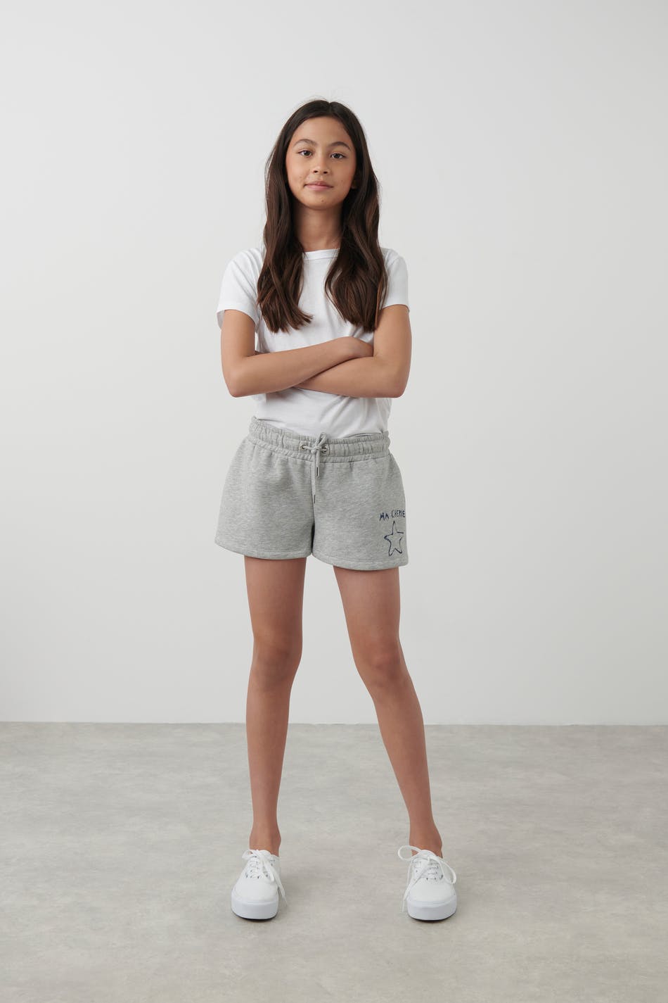 Läs mer om Gina Tricot - Y low waist shorts - young-bottoms - Grey - 146/152 - Female