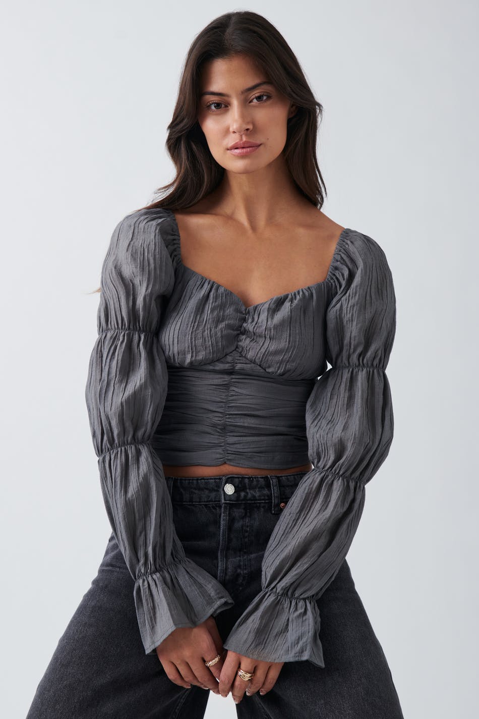 Läs mer om Gina Tricot - Puff sleeve blouse - blusar - Grey - XL - Female
