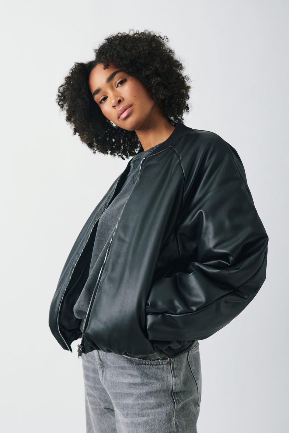 Gina Tricot - Pu bomber jacket - bomberjackor - Black - XS - Female