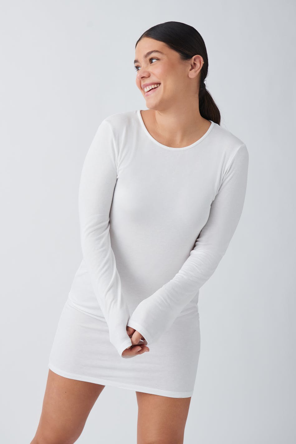 Läs mer om Gina Tricot - Long sleeve homewear dress - homewear - White - M - Female