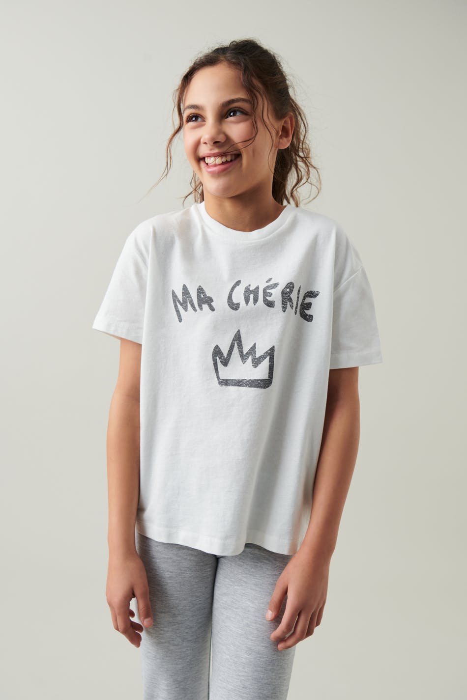 Läs mer om Gina Tricot - Y chunky tee - young-tops - White - 170 - Female
