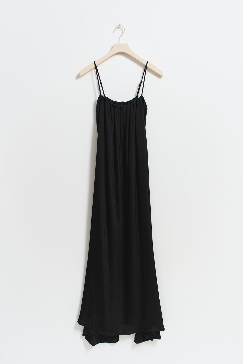  Gina Tricot- Petite flowy maxi dress - lange kleider- Black - M- Female