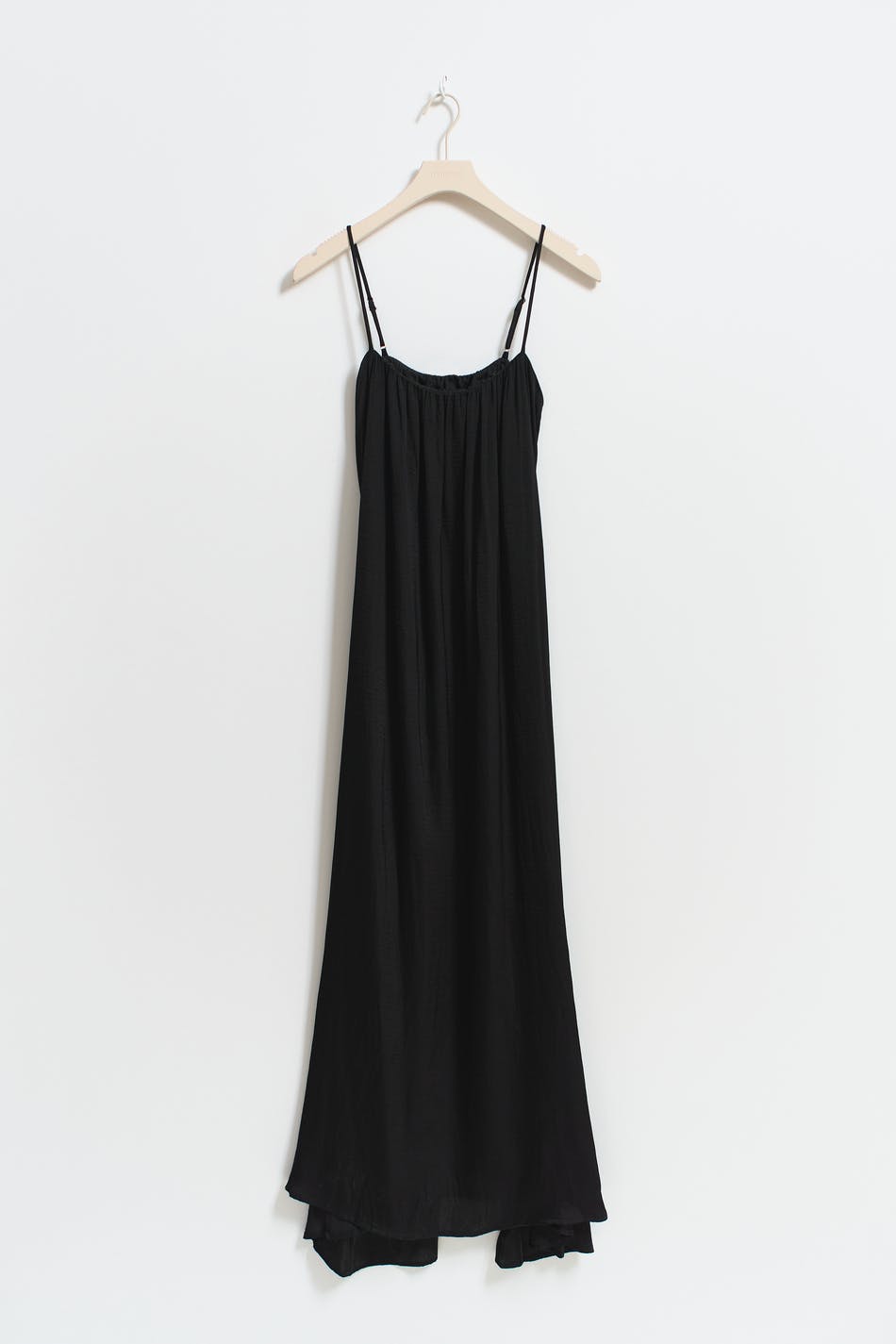 Gina Tricot - Tall flowy maxi dress - lange kjoler- Black - S - Female