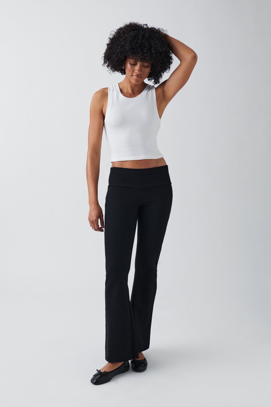 Gina Tricot - Low flare sweatpants - sweatpants - Black - XL - Female