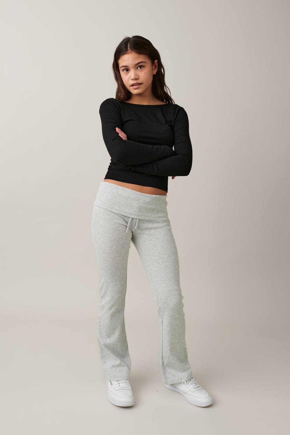 Y low waist yoga leggings - Grey - Gina Tricot