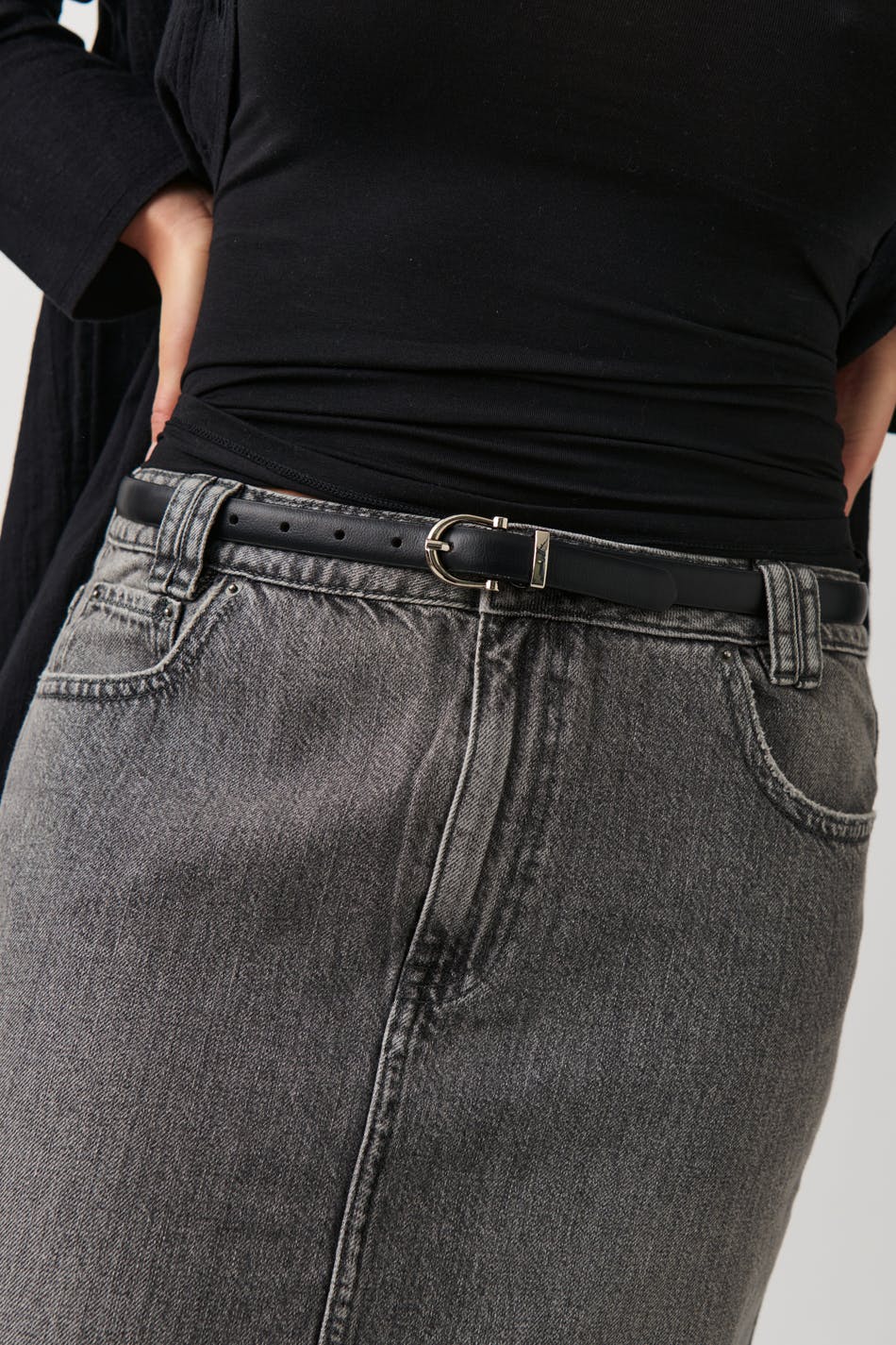  Gina Tricot- Slim belt - Gürtel- Black - M/L- Female